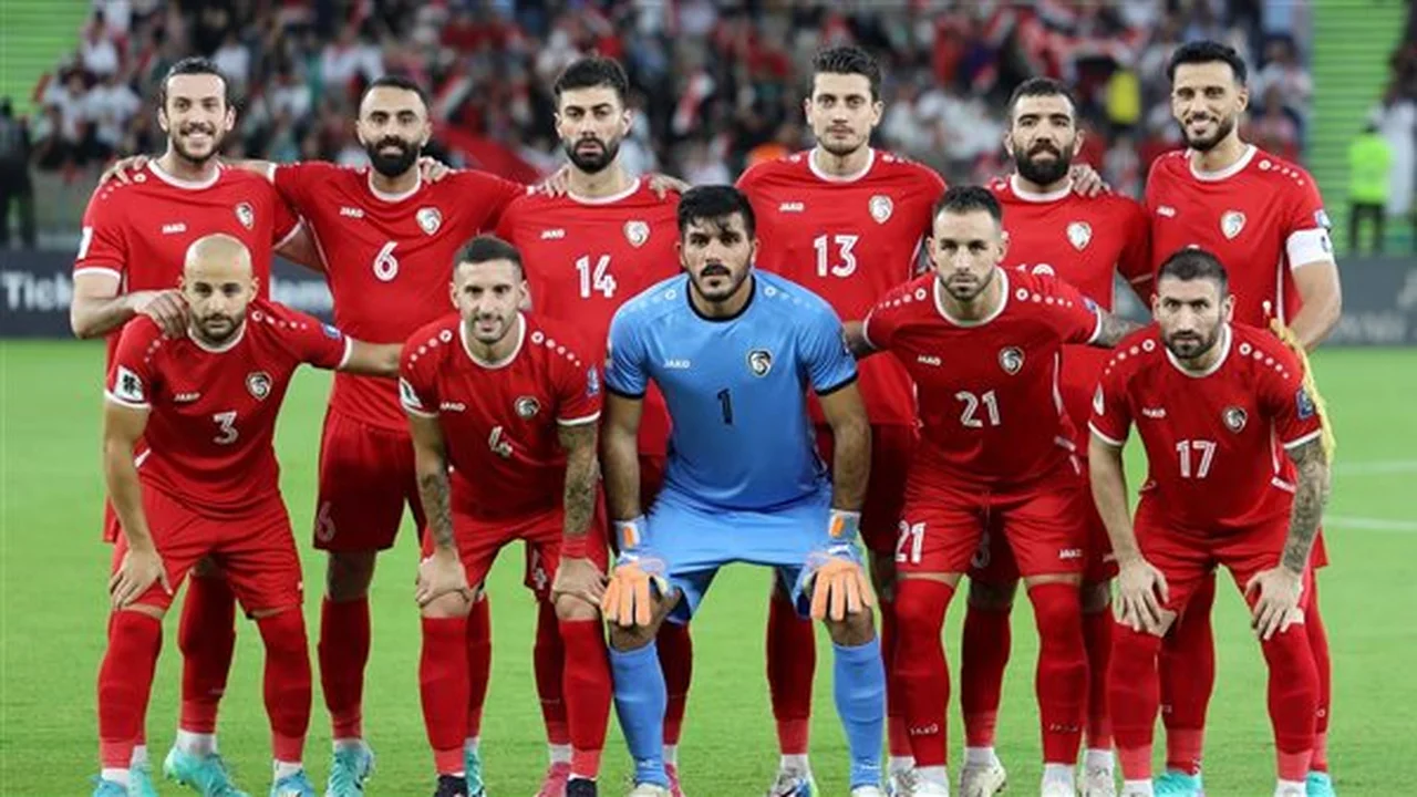 منتخب سوريا يعلن تشكيلة المواجهة الحاسمة مع تونس في كأس العرب